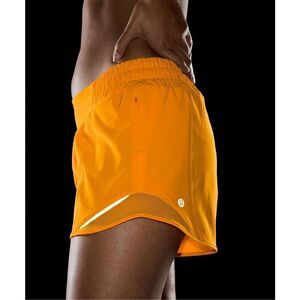 Womens Lululemon Hotty Hot Low-Rise Lined Short